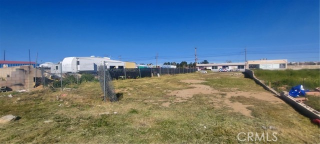 Detail Gallery Image 4 of 4 For 38267 6th, Palmdale,  CA 93550 - – Beds | – Baths