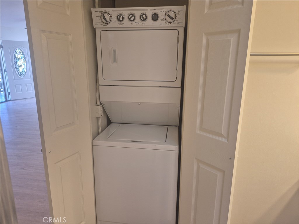 https://media.crmls.org/medias/8673e6f1-fba5-4243-903a-77c125383030.jpg?preset=X-Large