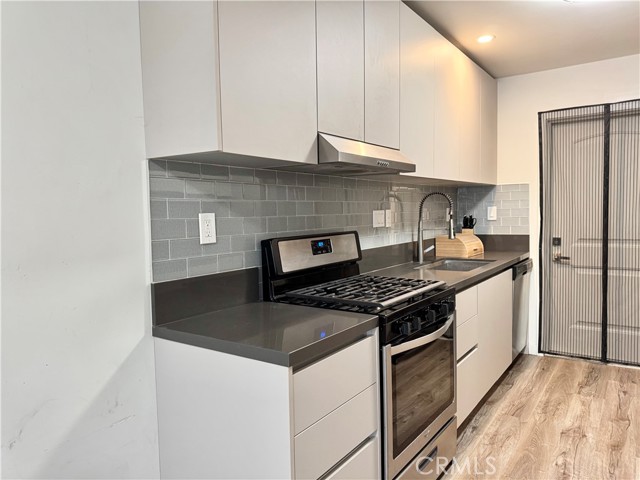 Detail Gallery Image 8 of 16 For 361 Norumbega, Monrovia,  CA 91016 - 3 Beds | 2 Baths