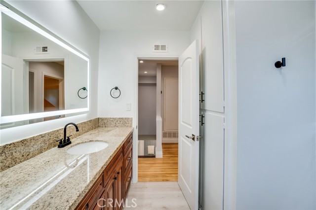 Detail Gallery Image 28 of 40 For 22150 Napa St, West Hills,  CA 91304 - 4 Beds | 2/1 Baths