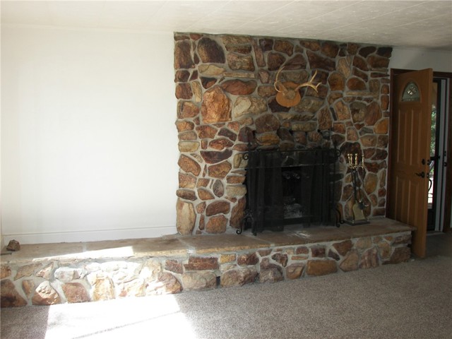 Detail Gallery Image 28 of 69 For 21636 Sawpit Canyon, Cedarpines Park,  CA 92322 - 3 Beds | 2 Baths