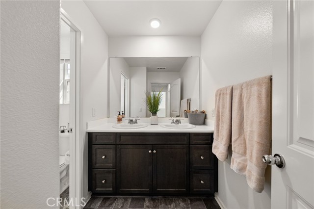 Detail Gallery Image 16 of 40 For 17181 Gray Pine Pl, San Bernardino,  CA 92407 - 3 Beds | 2/1 Baths