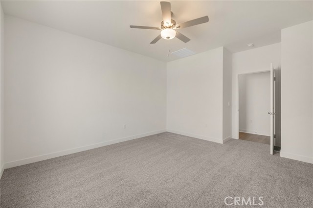 Detail Gallery Image 4 of 7 For 14853 Indigo, Apple Valley,  CA 92307 - 4 Beds | 2 Baths