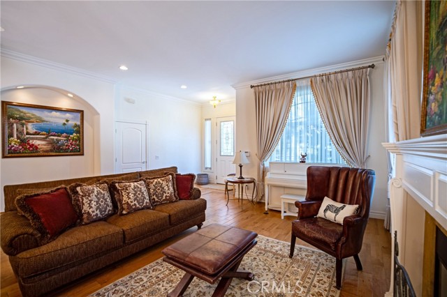 Detail Gallery Image 3 of 25 For 2767 Saleroso Dr, Rowland Heights,  CA 91748 - 5 Beds | 3 Baths