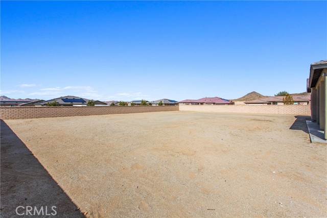 19526 Javelina, Apple Valley CA: https://media.crmls.org/medias/8676eb4a-40a9-45d0-a693-4a9409308f55.jpg