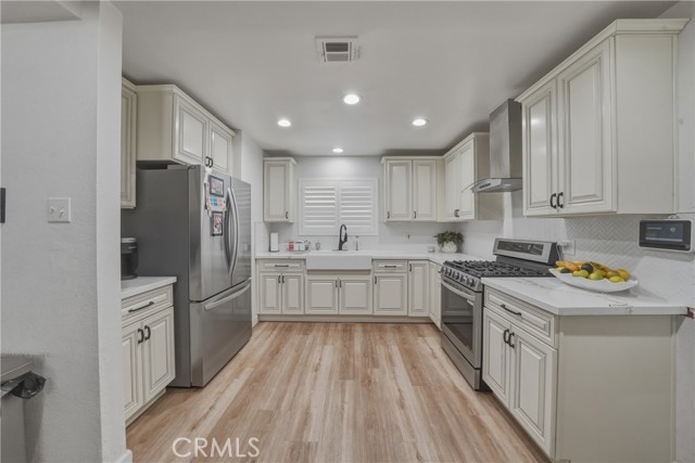 Detail Gallery Image 15 of 34 For 1365 N Chestnut, Rialto,  CA 92376 - 3 Beds | 2 Baths