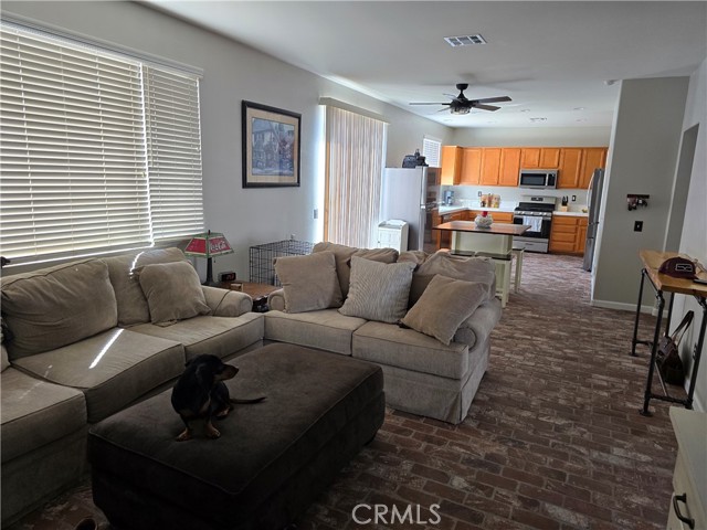 Detail Gallery Image 26 of 27 For 29413 N Falcon Hill Dr, Menifee,  CA 92584 - 4 Beds | 2/1 Baths