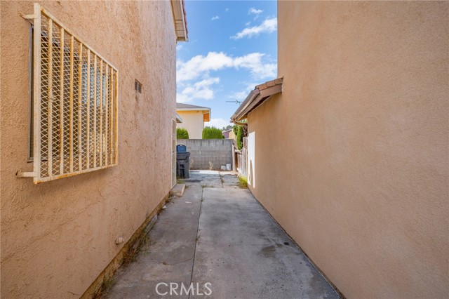 826 E Sandpoint Court, Carson, CA, 90746 826 E Sandpoint Court, Carson, CA, 90746