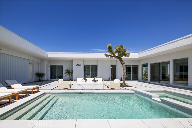 Detail Gallery Image 13 of 20 For 7035 Sunny Vista Rd, Joshua Tree,  CA 92252 - 3 Beds | 2 Baths