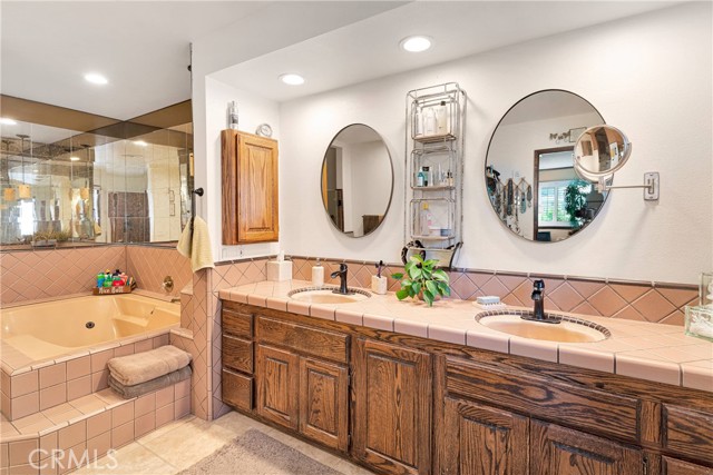 Detail Gallery Image 25 of 40 For 18083 Mariner Dr, Victorville,  CA 92395 - 3 Beds | 3 Baths