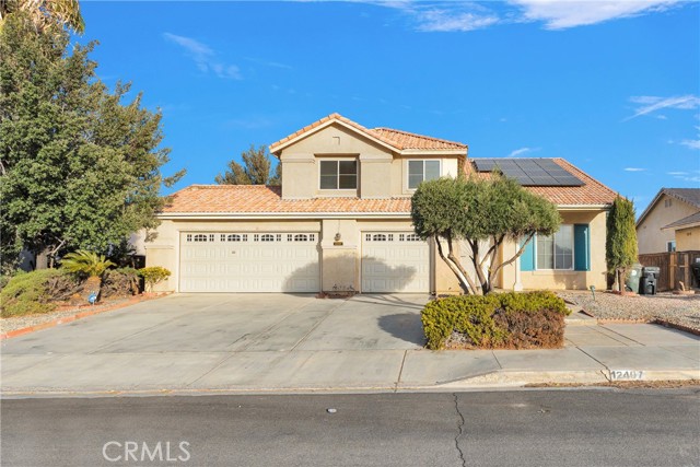 Detail Gallery Image 1 of 53 For 12407 Pacoima Rd, Victorville,  CA 92392 - 5 Beds | 3 Baths