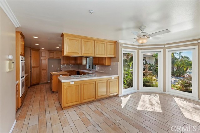 Detail Gallery Image 30 of 70 For 1042 Coronet, Riverside,  CA 92506 - 4 Beds | 4/1 Baths