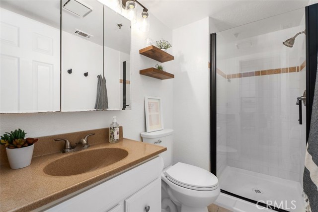 Detail Gallery Image 21 of 42 For 1100 Euclid Ave #108,  Long Beach,  CA 90804 - 2 Beds | 2 Baths