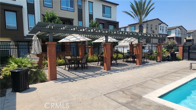 Detail Gallery Image 2 of 5 For 1171 Taroco Dr, Covina,  CA 91722 - 4 Beds | 3/1 Baths