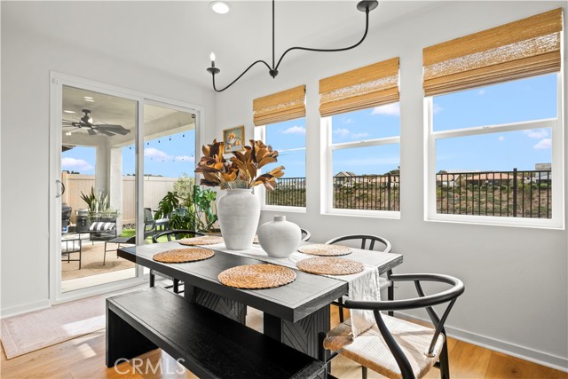 Detail Gallery Image 12 of 41 For 32247 Hillstone St, Temecula,  CA 92591 - 3 Beds | 2 Baths