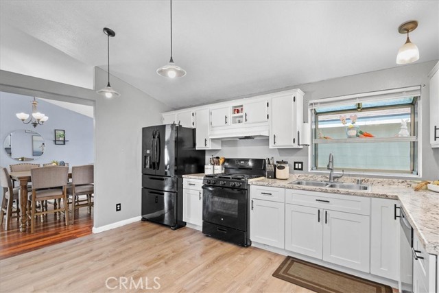 Detail Gallery Image 15 of 36 For 140 Pioneer Ave #31,  Redlands,  CA 92374 - 2 Beds | 2 Baths