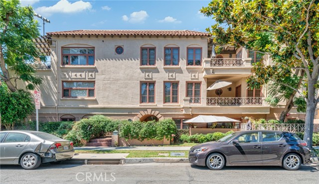 Detail Gallery Image 43 of 46 For 235 S Gale #102,  Beverly Hills,  CA 90211 - 2 Beds | 2 Baths