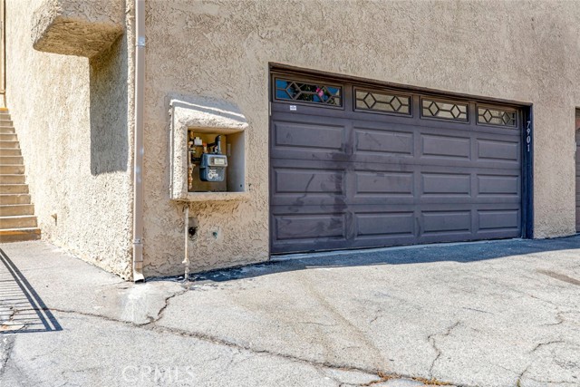 Detail Gallery Image 4 of 58 For 7901 via Stefano, Burbank,  CA 91504 - 4 Beds | 3 Baths