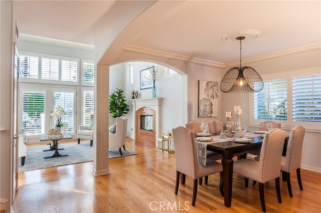 Lovely dining area adjacent to the living room.