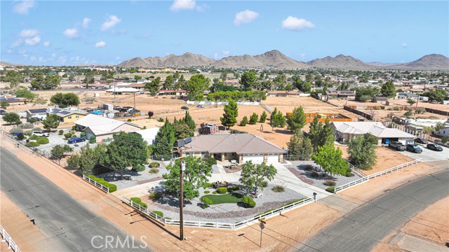 14908 Dakota Road, Apple Valley CA: https://media.crmls.org/medias/86828fab-3231-483f-b805-02baa917edb9.jpg