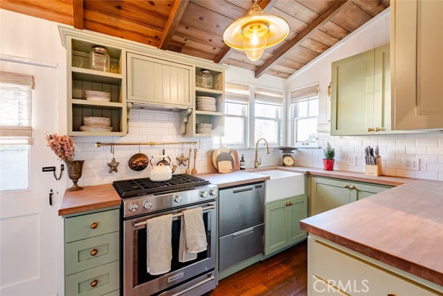 Front Image Thumbnail for CRNP26065224