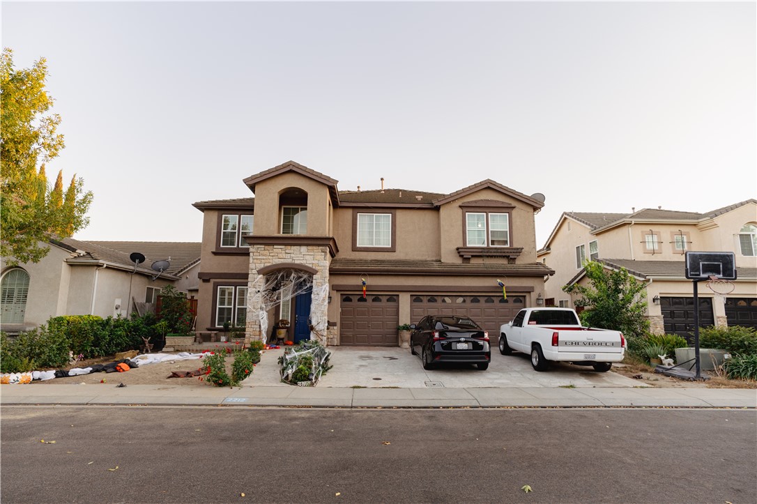 Detail Gallery Image 1 of 24 For 2212 Pan Shell Ct, Modesto,  CA 95356 - 5 Beds | 4 Baths