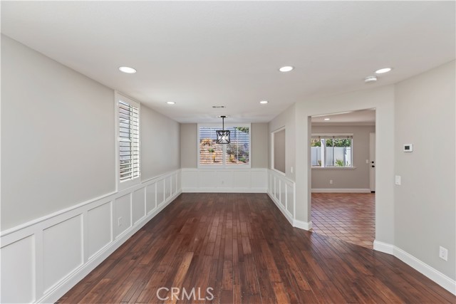Detail Gallery Image 8 of 60 For 3348 Redport Dr, Corona,  CA 92881 - 4 Beds | 2/1 Baths