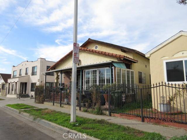 719 S Arizona Avenue, East Los Angeles, CA 90022