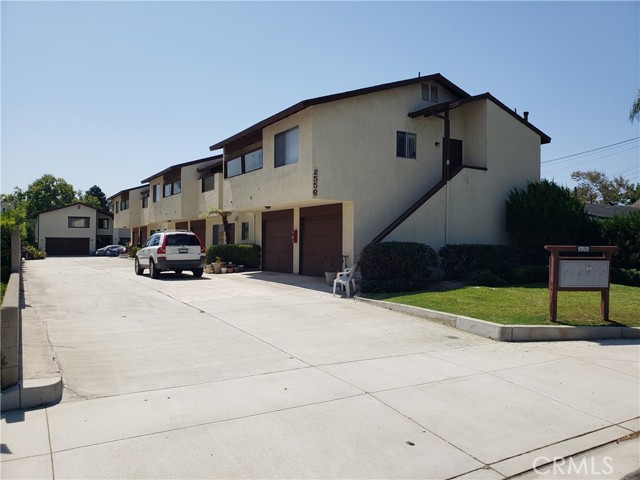 Detail Gallery Image 11 of 12 For 2556 Santa Ana Ave #D,  Costa Mesa,  CA 92627 - 2 Beds | 1/1 Baths