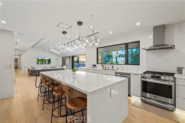 Detail Gallery Image 12 of 49 For 3640 Wrightwood, Studio City,  CA 91604 - 3 Beds | 3 Baths