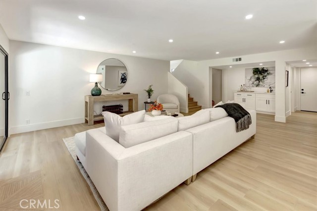 26622 Stetson Place, Laguna Hills CA: https://media.crmls.org/medias/8685c63e-8e4b-47ed-9415-9bb8726c10b5.jpg