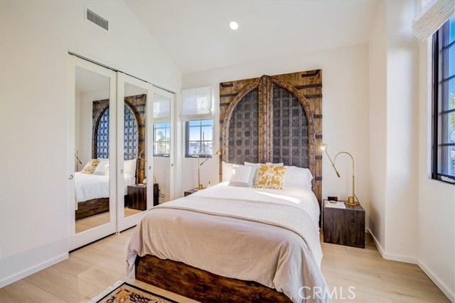 Detail Gallery Image 57 of 73 For 3511 via Dolce, Marina Del Rey,  CA 90292 - 4 Beds | 3/1 Baths