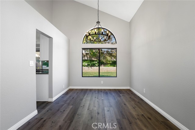 Detail Gallery Image 8 of 49 For 40501 Palmas Ct, Palmdale,  CA 93551 - 3 Beds | 2/1 Baths