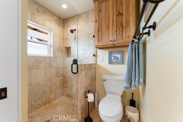 Detail Gallery Image 24 of 46 For 1201 Ball Mountain Little Shasta Rd, Montague,  CA 96064 - 3 Beds | 3/1 Baths