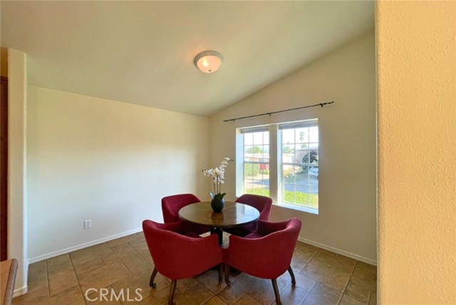 Detail Gallery Image 8 of 38 For 1704 Garnette Dr, San Luis Obispo,  CA 93405 - 3 Beds | 2 Baths