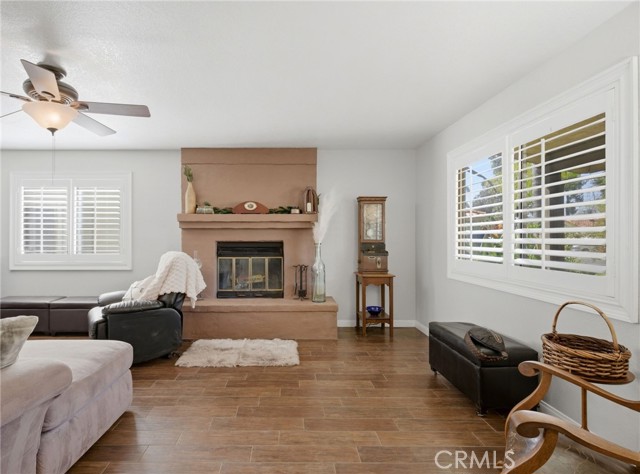 Detail Gallery Image 8 of 44 For 29860 Steel Head Dr, Canyon Lake,  CA 92587 - 3 Beds | 2 Baths