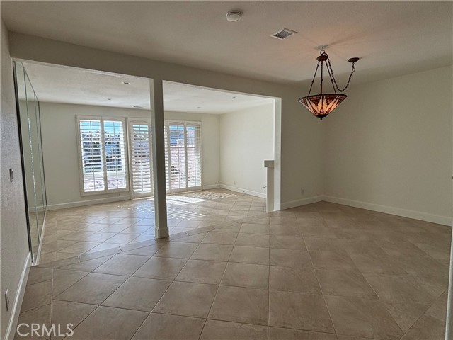 Detail Gallery Image 14 of 37 For 16160 Tortola Cir, Huntington Beach,  CA 92649 - 3 Beds | 3 Baths