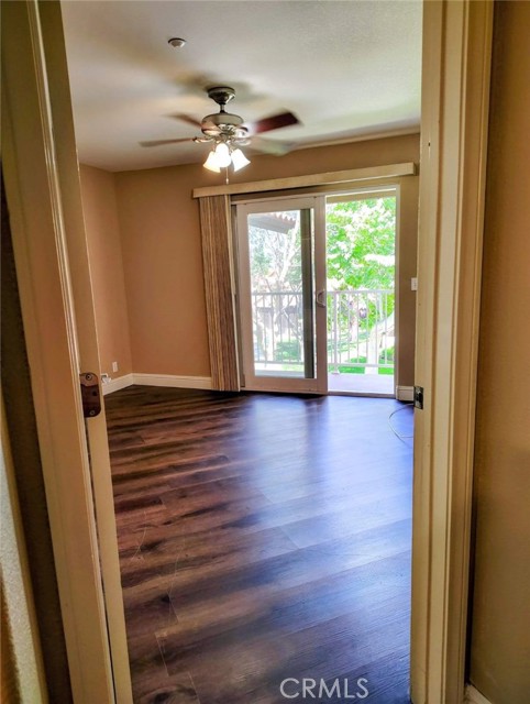 Detail Gallery Image 10 of 12 For 19229 Palo Verde Dr, Apple Valley,  CA 92308 - 2 Beds | 2 Baths