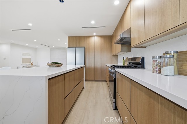 Detail Gallery Image 16 of 46 For 9651 Comanche, Chatsworth,  CA 91311 - 3 Beds | 2 Baths