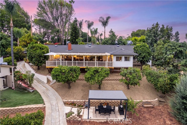 1916 Tumin Road