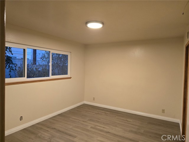 Detail Gallery Image 9 of 15 For 845 S Canoga St, Anaheim,  CA 92804 - 4 Beds | 2 Baths