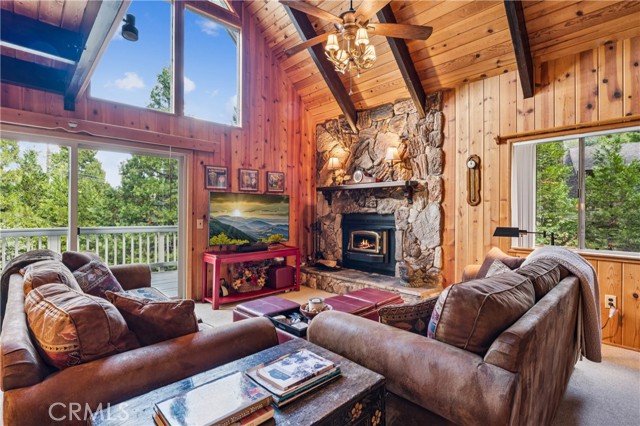 28565 Shenandoah Drive, Lake Arrowhead, CA 92352