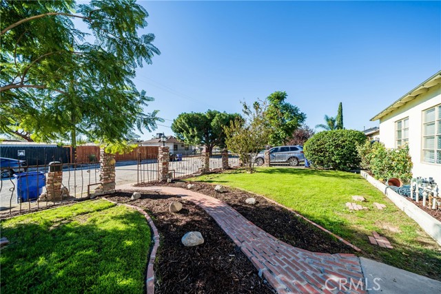 Detail Gallery Image 5 of 29 For 1180 E 34th, San Bernardino,  CA 92404 - 3 Beds | 2 Baths