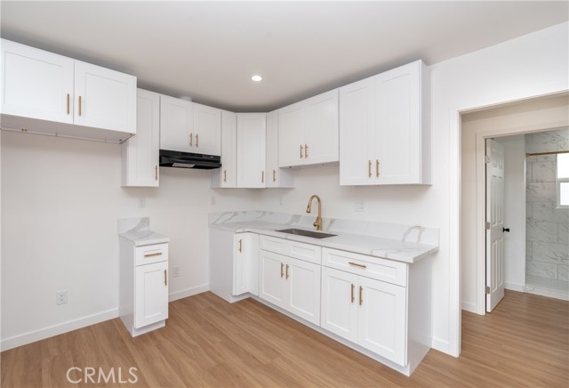 Detail Gallery Image 4 of 48 For 158 E 85th, Los Angeles,  CA 90003 - – Beds | – Baths