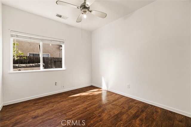 360 El Dorado Avenue, Willows CA: https://media.crmls.org/medias/868a7949-e3e6-4212-8a77-c897bbf3c95c.jpg