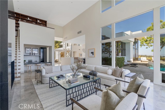 Detail Gallery Image 4 of 27 For 1436 Summitridge Dr, Beverly Hills,  CA 90210 - 4 Beds | 5/1 Baths