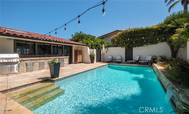 1409 Via Davalos, Palos Verdes Estates, California 90274, 6 Bedrooms Bedrooms, ,3 BathroomsBathrooms,Residential,For Sale,Via Davalos,SB25215084