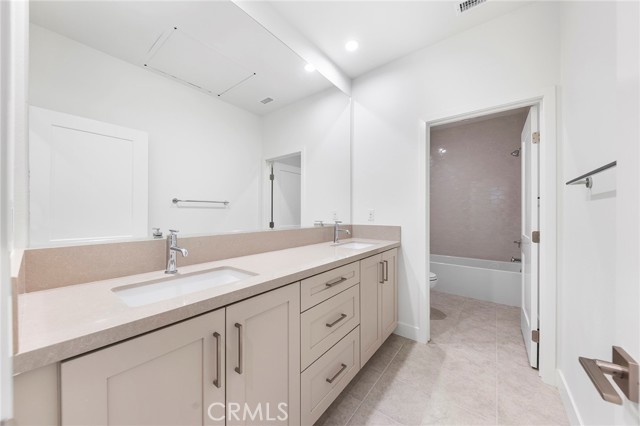 145 Fairgreen, Irvine CA: https://media.crmls.org/medias/868aca0f-48c1-4230-b75b-8a486c364c5e.jpg