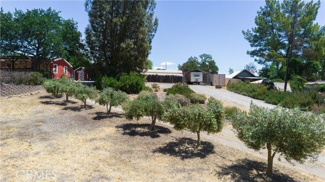 9892 River Road, San Miguel CA: https://media.crmls.org/medias/868b883c-29d5-465d-af65-3018c3e94b9b.jpg
