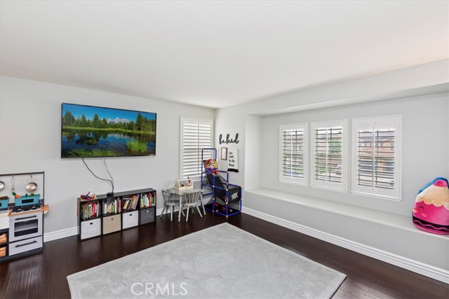 7416 Mayfield Street, Eastvale CA: https://media.crmls.org/medias/868b97ea-024b-4ea5-96f5-083c209b6f71.jpg